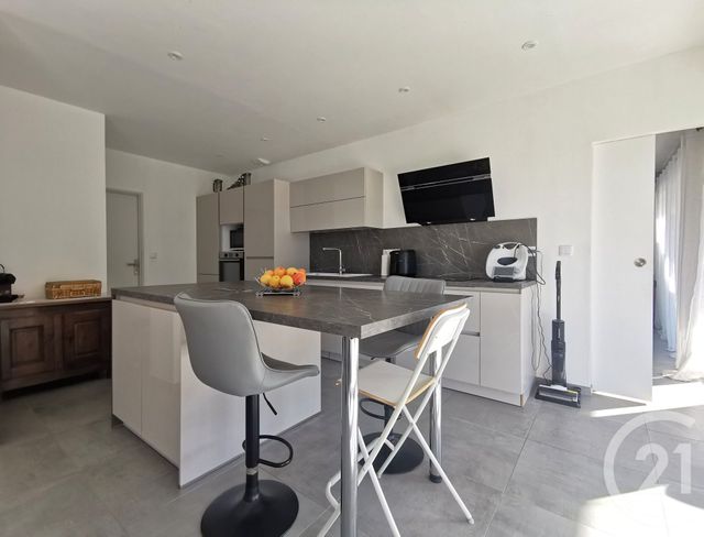 Appartement F3 à vendre - 3 pièces - 77.09 m2 - LE GRAU DU ROI - 30 - LANGUEDOC-ROUSSILLON - Century 21 Rouvière Immobilier