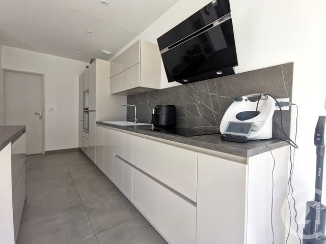 Appartement F3 à vendre - 3 pièces - 77.09 m2 - LE GRAU DU ROI - 30 - LANGUEDOC-ROUSSILLON - Century 21 Rouvière Immobilier