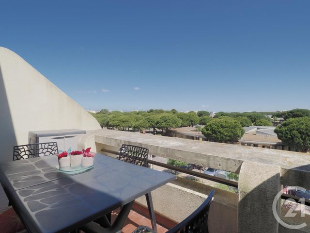 Appartement à louer - 2 pièces - 20.0 m2 - LE GRAU DU ROI - 30 - LANGUEDOC-ROUSSILLON - Century 21 Rouvière Immobilier