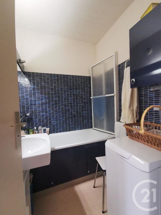 Appartement F3 à vendre - 3 pièces - 47.9 m2 - LE GRAU DU ROI - 30 - LANGUEDOC-ROUSSILLON - Century 21 Rouvière Immobilier