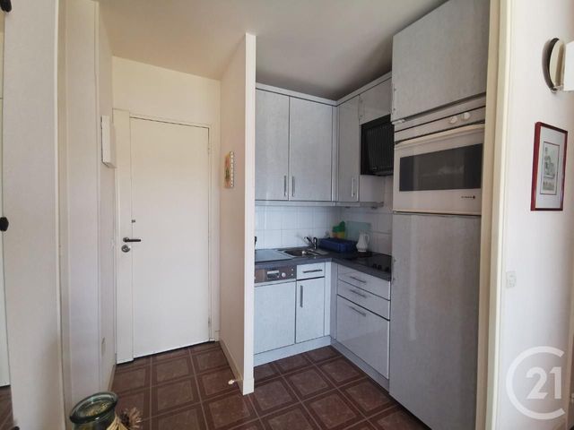 Appartement F3 à vendre - 3 pièces - 47.9 m2 - LE GRAU DU ROI - 30 - LANGUEDOC-ROUSSILLON - Century 21 Rouvière Immobilier