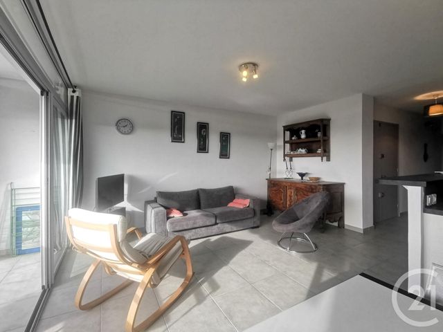 Afficher la photo en grand Appartement F3 à vendre - 3 pièces - 60.05 m2 - LE GRAU DU ROI - 30 - LANGUEDOC-ROUSSILLON - Century 21 Rouvière Immobilier