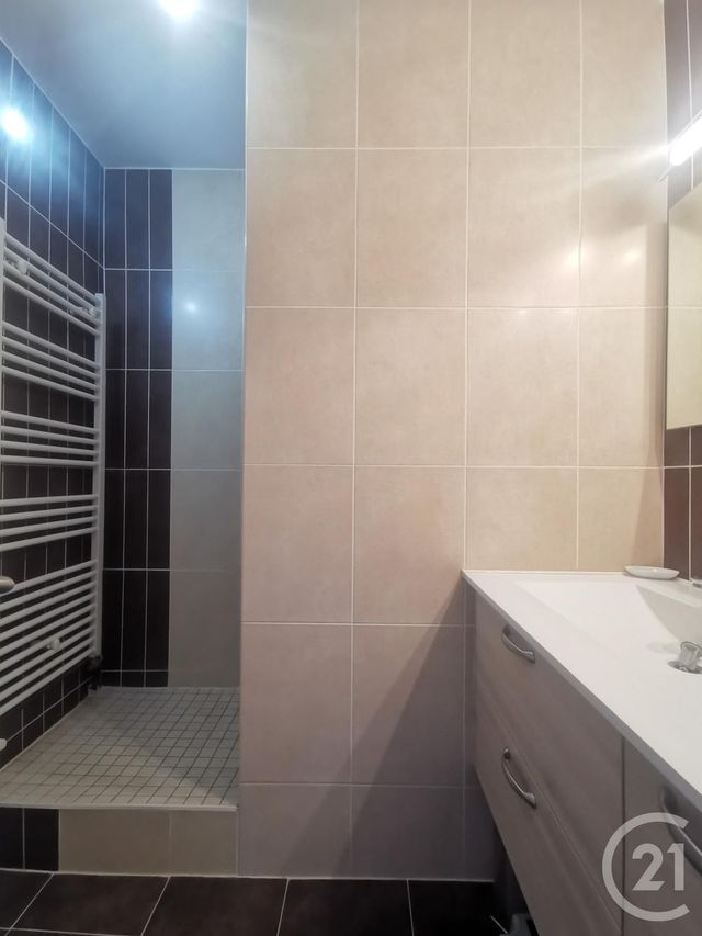 Afficher la photo en grand Appartement F3 à vendre - 3 pièces - 60.05 m2 - LE GRAU DU ROI - 30 - LANGUEDOC-ROUSSILLON - Century 21 Rouvière Immobilier
