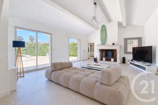 maison à vendre - 6 pièces - 190.0 m2 - AIGUES MORTES - 30 - LANGUEDOC-ROUSSILLON - Century 21 Rouvière Immobilier