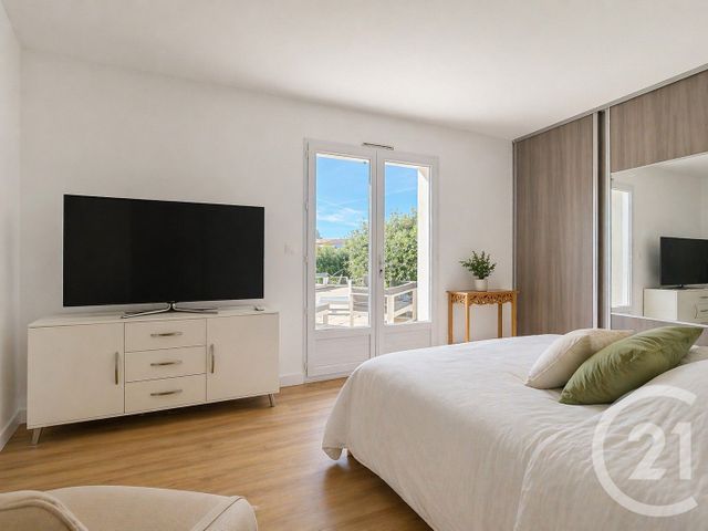 maison à vendre - 6 pièces - 190.0 m2 - AIGUES MORTES - 30 - LANGUEDOC-ROUSSILLON - Century 21 Rouvière Immobilier