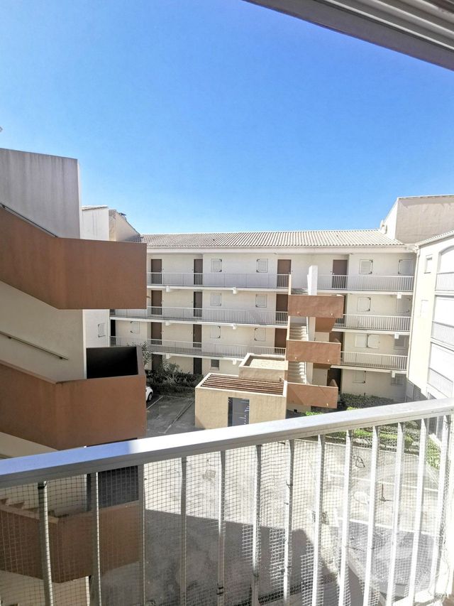 Appartement F2 à vendre - 2 pièces - 33.06 m2 - LE GRAU DU ROI - 30 - LANGUEDOC-ROUSSILLON - Century 21 Rouvière Immobilier
