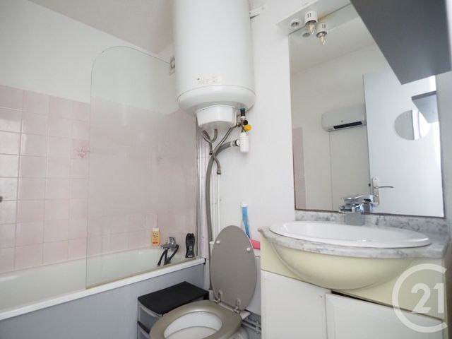 Appartement T2 à vendre - 2 pièces - 32.68 m2 - LE GRAU DU ROI - 30 - LANGUEDOC-ROUSSILLON - Century 21 Rouvière Immobilier