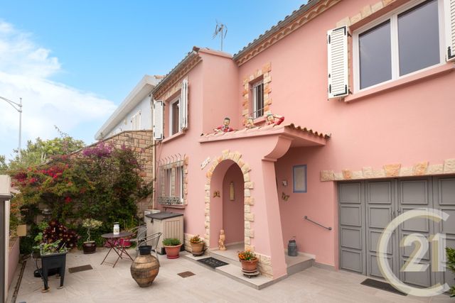 maison à vendre - 6 pièces - 128.7 m2 - LE GRAU DU ROI - 30 - LANGUEDOC-ROUSSILLON - Century 21 Rouvière Immobilier