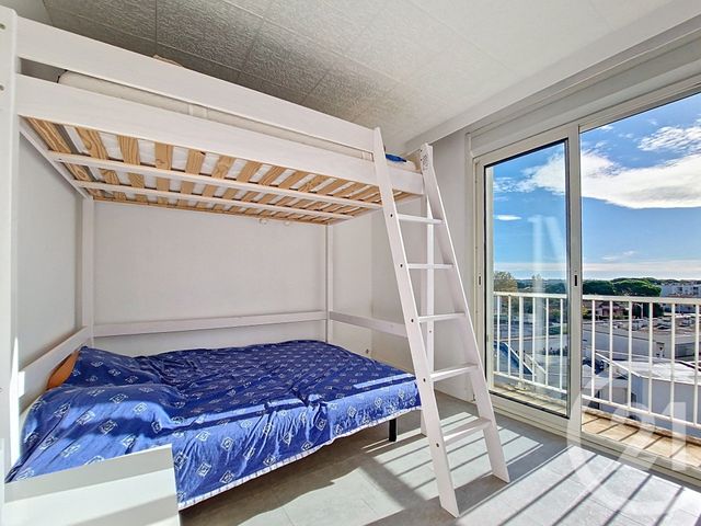 Afficher la photo en grand Appartement F3 à vendre - 3 pièces - 55.0 m2 - LE GRAU DU ROI - 30 - LANGUEDOC-ROUSSILLON - Century 21 Rouvière Immobilier