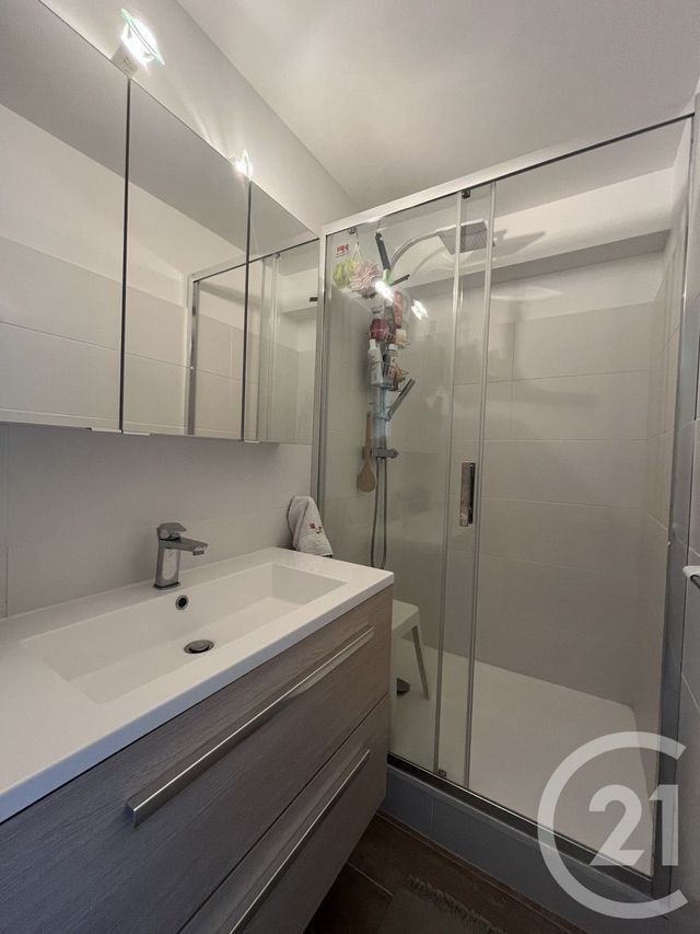 Appartement F3 à vendre - 3 pièces - 50.07 m2 - LE GRAU DU ROI - 30 - LANGUEDOC-ROUSSILLON - Century 21 Rouvière Immobilier