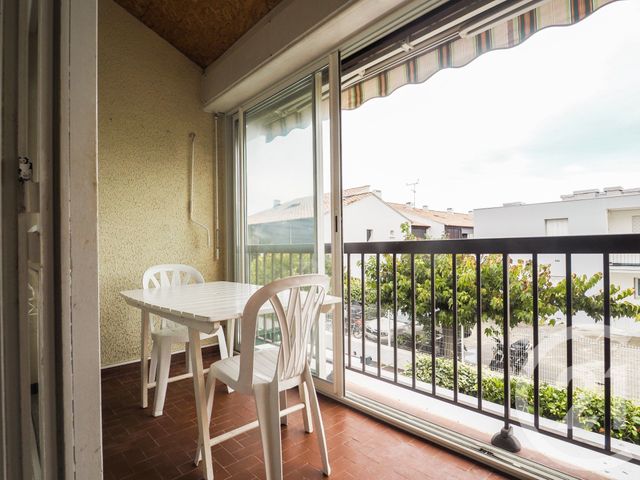 Afficher la photo en grand Appartement T2 à vendre - 2 pièces - 39.09 m2 - LE GRAU DU ROI - 30 - LANGUEDOC-ROUSSILLON - Century 21 Rouvière Immobilier