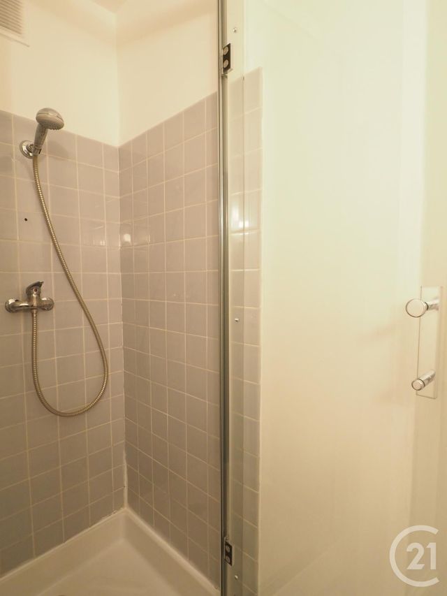 Appartement F2 à louer - 2 pièces - 34.97 m2 - LE GRAU DU ROI - 30 - LANGUEDOC-ROUSSILLON - Century 21 Rouvière Immobilier