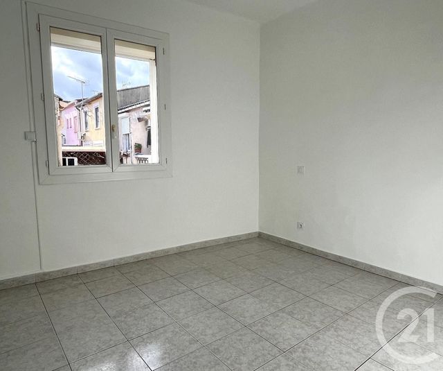 Appartement F3 à louer - 3 pièces - 58.93 m2 - LE GRAU DU ROI - 30 - LANGUEDOC-ROUSSILLON - Century 21 Rouvière Immobilier