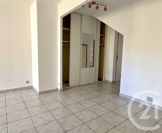 Appartement F3 à louer - 3 pièces - 66.0 m2 - LE GRAU DU ROI - 30 - LANGUEDOC-ROUSSILLON - Century 21 Rouvière Immobilier