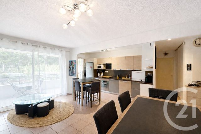 Appartement F3 à vendre - 3 pièces - 64.0 m2 - LE GRAU DU ROI - 30 - LANGUEDOC-ROUSSILLON - Century 21 Rouvière Immobilier