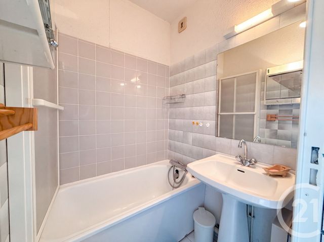 Appartement F2 cabine à vendre - 2 pièces - 27.09 m2 - LE GRAU DU ROI - 30 - LANGUEDOC-ROUSSILLON - Century 21 Rouvière Immobilier