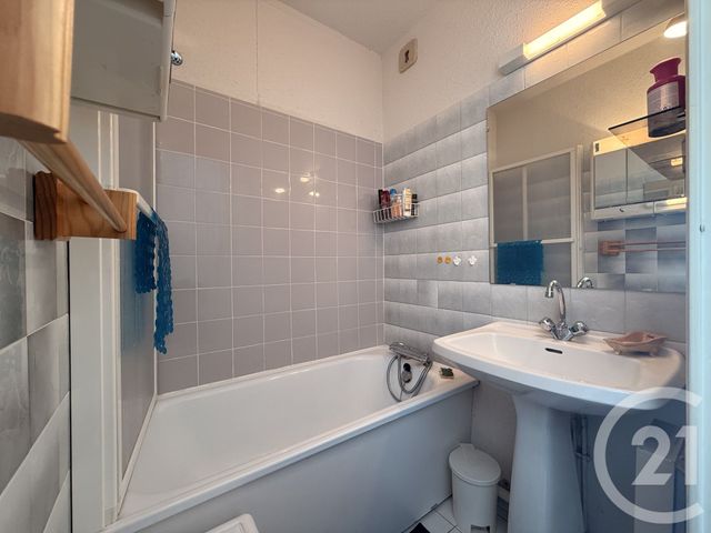 Appartement à vendre - 2 pièces - 27.09 m2 - LE GRAU DU ROI - 30 - LANGUEDOC-ROUSSILLON - Century 21 Rouvière Immobilier