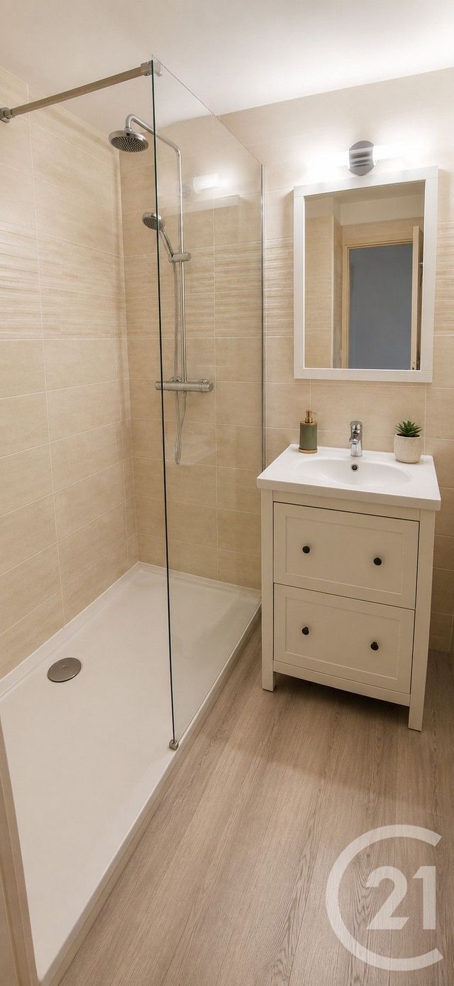Appartement à vendre - 2 pièces - 35.0 m2 - LE GRAU DU ROI - 30 - LANGUEDOC-ROUSSILLON - Century 21 Rouvière Immobilier