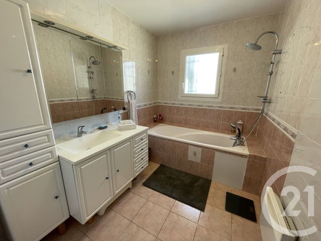 maison à vendre - 4 pièces - 103.79 m2 - LE GRAU DU ROI - 30 - LANGUEDOC-ROUSSILLON - Century 21 Rouvière Immobilier