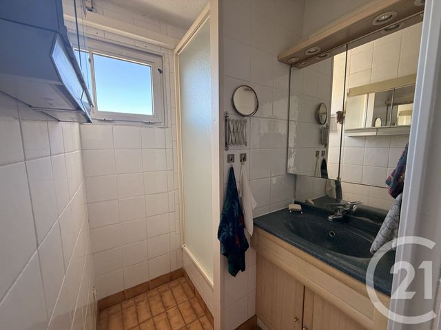 Appartement F2 cabine à vendre - 2 pièces - 31.82 m2 - LE GRAU DU ROI - 30 - LANGUEDOC-ROUSSILLON - Century 21 Rouvière Immobilier