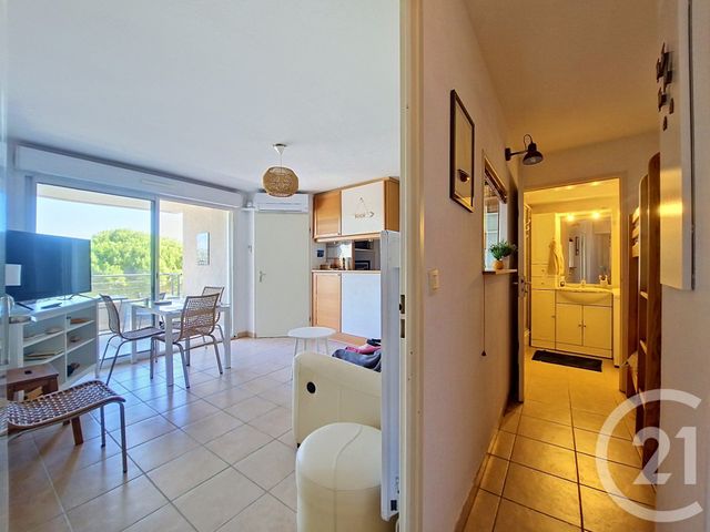 Appartement F2 cabine à vendre - 2 pièces - 35.0 m2 - 30 - LANGUEDOC-ROUSSILLON - Century 21 Rouvière Immobilier