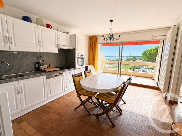 Appartement F3 à vendre - 3 pièces - 51.8 m2 - LE GRAU DU ROI - 30 - LANGUEDOC-ROUSSILLON - Century 21 Rouvière Immobilier