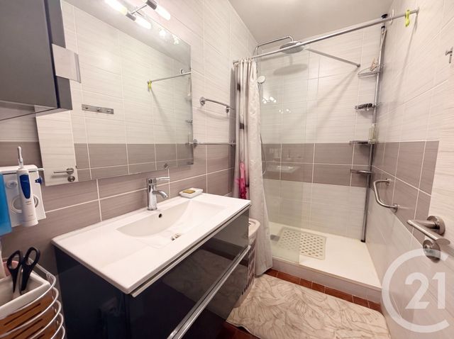 Appartement F3 à vendre - 3 pièces - 57.0 m2 - LE GRAU DU ROI - 30 - LANGUEDOC-ROUSSILLON - Century 21 Rouvière Immobilier