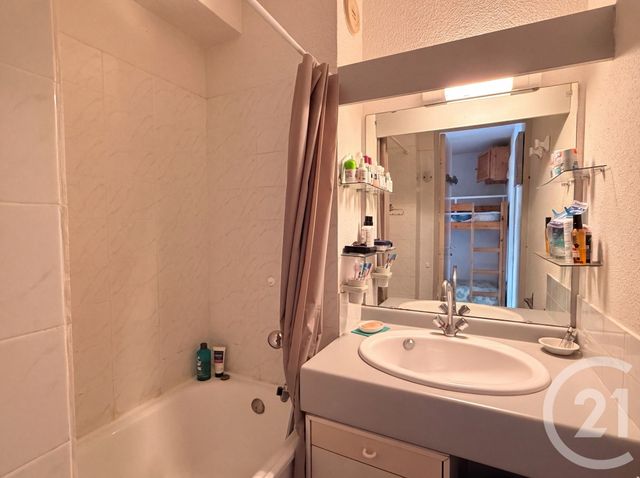 Appartement F2 cabine à vendre - 2 pièces - 26.65 m2 - LE GRAU DU ROI - 30 - LANGUEDOC-ROUSSILLON - Century 21 Rouvière Immobilier